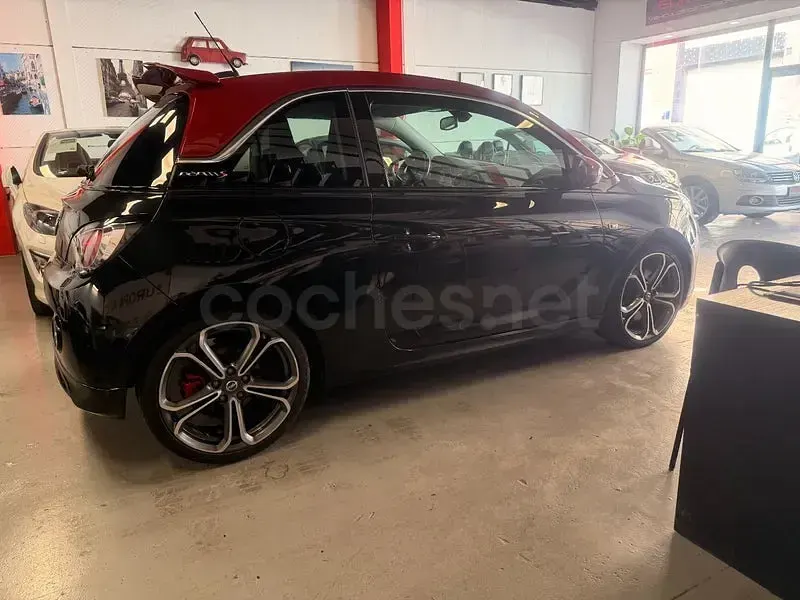 Usado Opel Adam S 150 CV (110 kW) 2016 Negro Utilitario