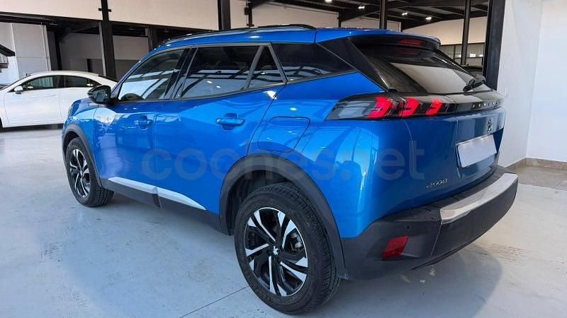 Usado Peugeot 2008 Allure 101 CV (74 kW) 2023 Azul SUV