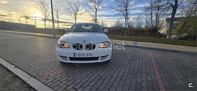 Usado BMW 118 Coupé 143 CV (105 kW) 2010 Blanco Coupe