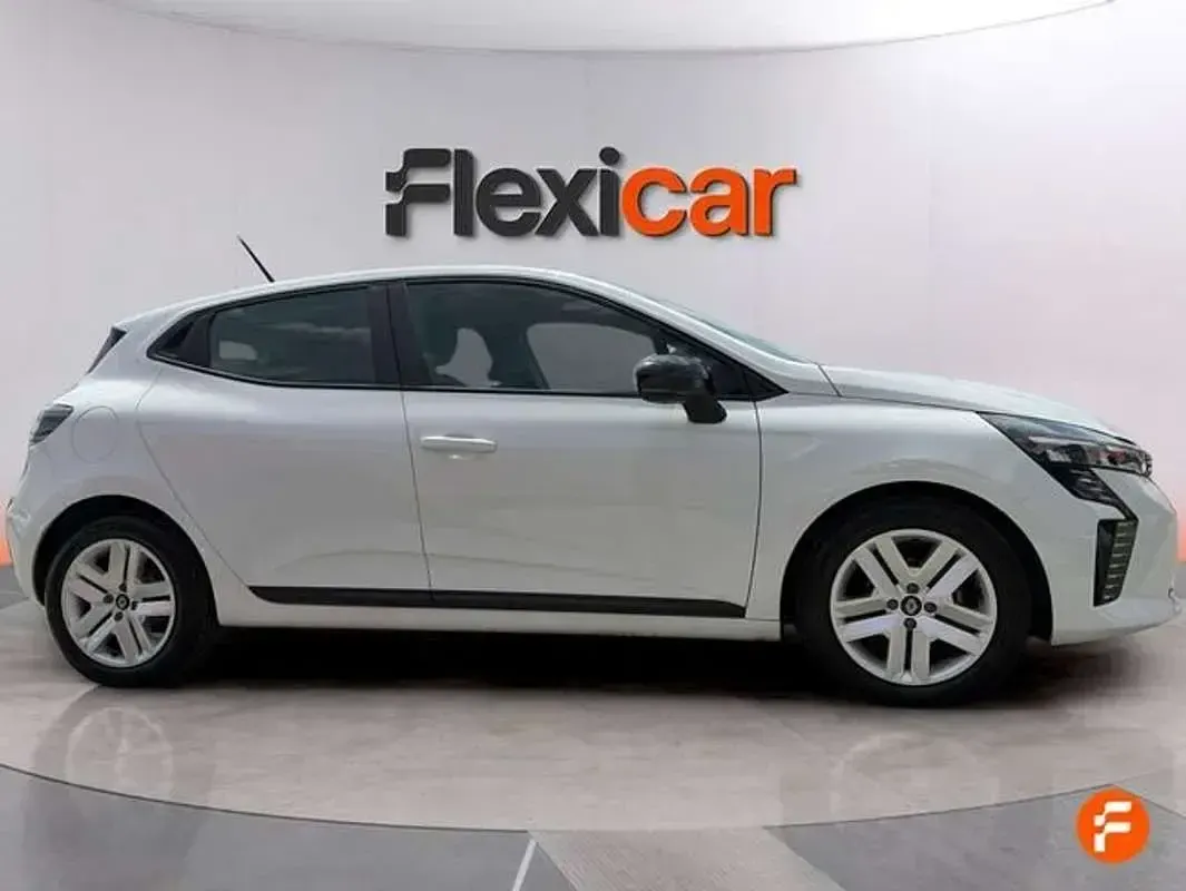 Usado Renault Clio V Evolution 101 CV (74 kW) 2024 Blanco Berlina