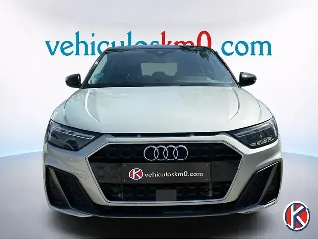 Usado Audi A1 110 CV (80 kW) 2023 Gris SUV
