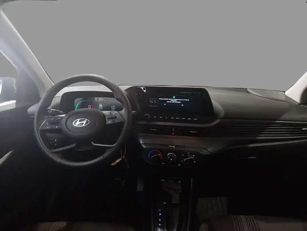 Usado Hyundai i20 101 CV (74 kW) 2025 Azul Utilitario