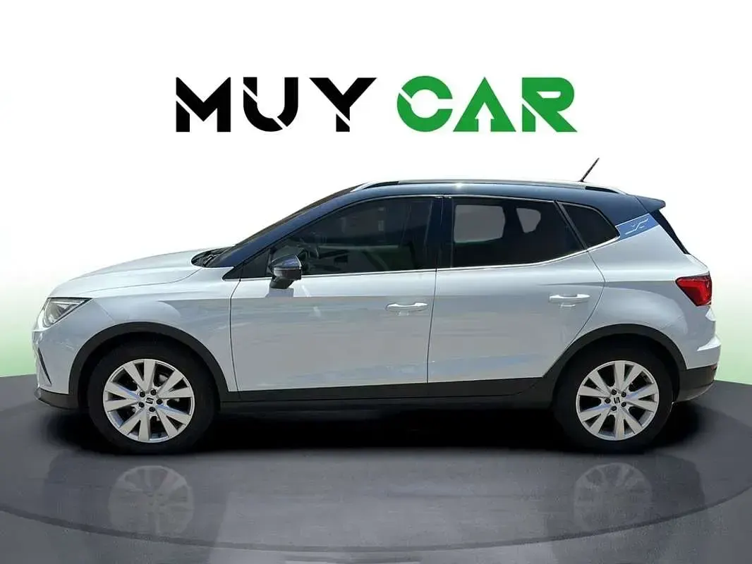 Usado Seat Arona Xperience 110 CV (80 kW) 2022 Blanco SUV