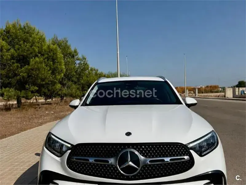Usado Mercedes GLC220 197 CV (144 kW) 2024 Blanco SUV