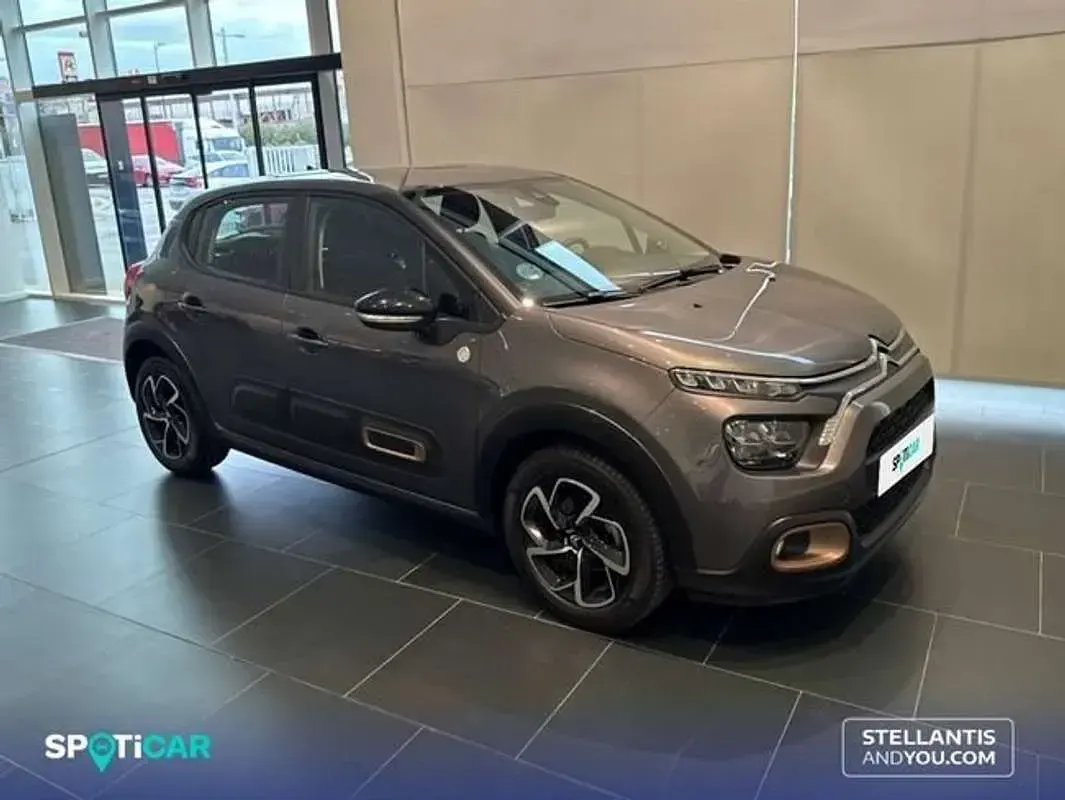 Usado Citroën C3 PureTech 83 CV (61 kW) 2023 Gris Utilitario