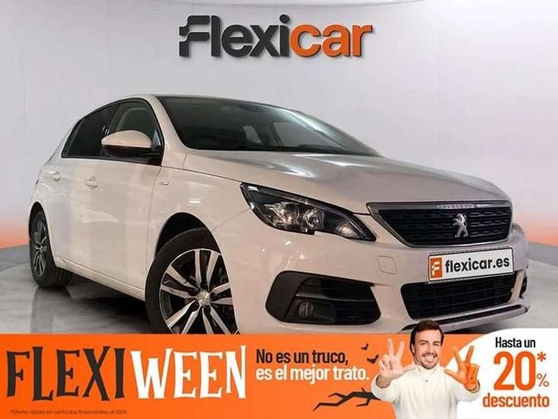Blanco Usado 2021 Peugeot 308 Allure Utilitario | 13.970 € (Buen precio) - Imagen 1/4
