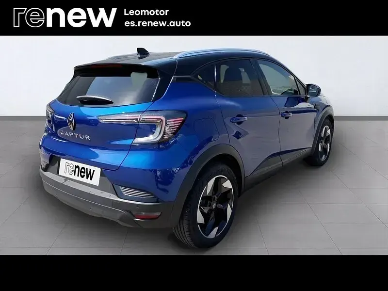 Usado Renault Captur Techno 100 CV (73 kW) 2025 Azul SUV