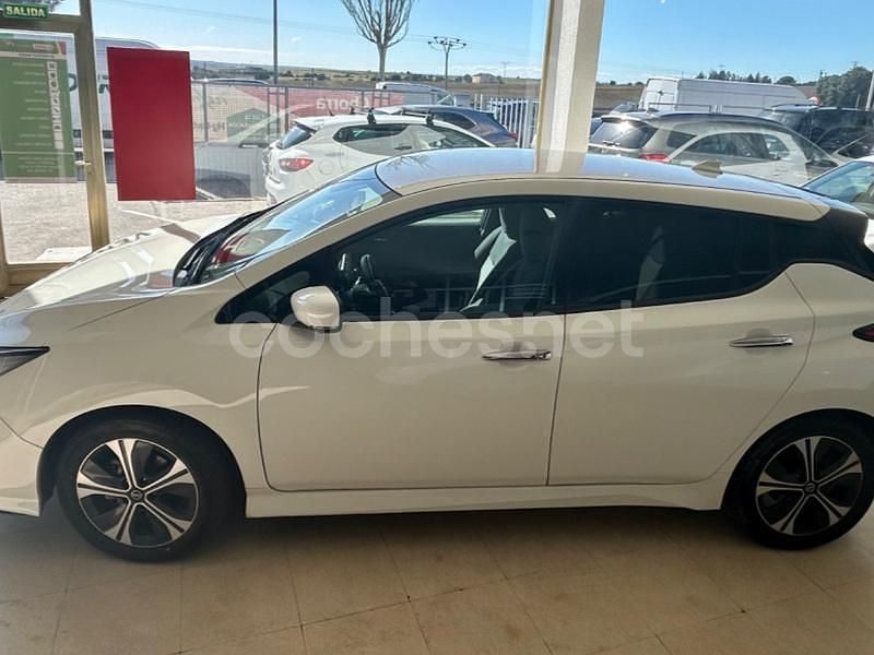 Eléctrico Usado 2021 Nissan Leaf N-Connecta Utilitario | 17.999 € (Caro) - Imagen 1/4