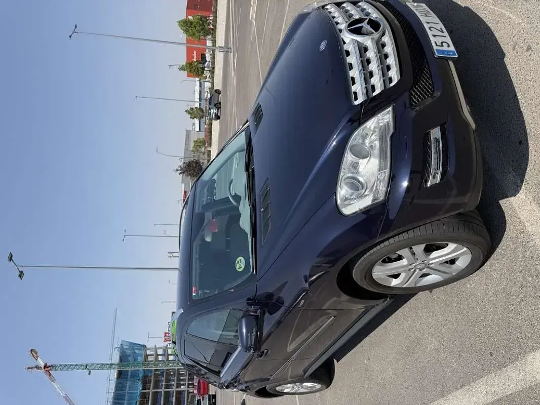 Usado Mercedes ML300 204 CV (150 kW) 2011 Azul SUV