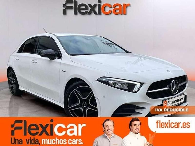 Blanco Usado 2021 Mercedes A200 Utilitario | 25.190 € (Un poco caro) - Imagen 1/4