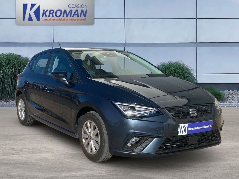 Gris Usado 2023 Seat Ibiza Style Berlina | 14.990 € (Buen precio) - Imagen 1/4