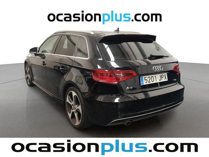 Usado Audi A3 S-Line 110 CV (80 kW) 2016 Negro