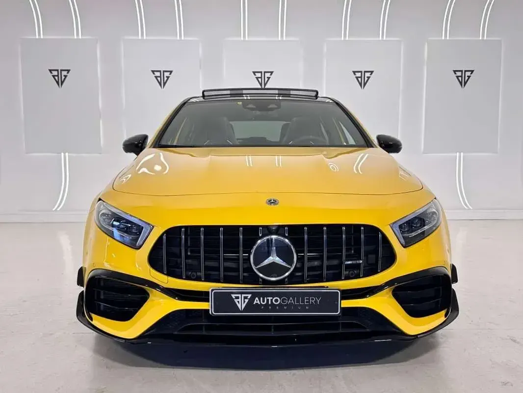 Usado Mercedes A45 AMG AMG 421 CV (309 kW) 2020 Amarillo Utilitario