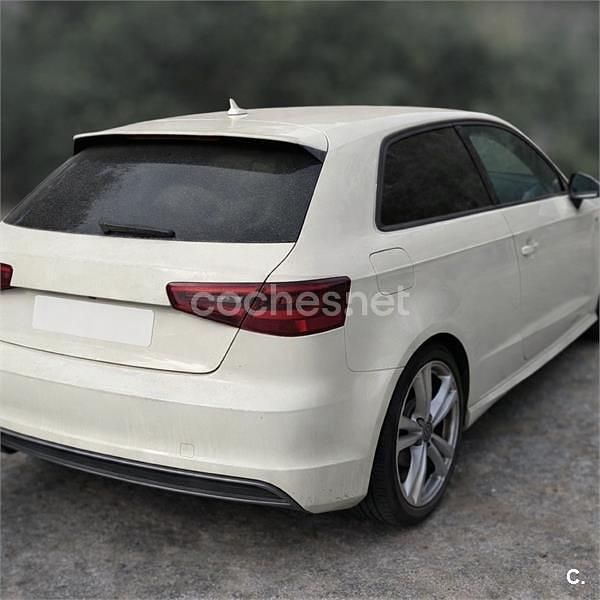 Usado Audi A3 S-Line 150 CV (110 kW) 2015 Blanco Berlina