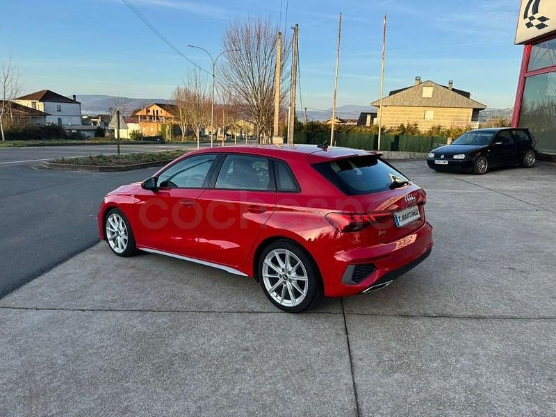 Usado Audi A3 S-Line 150 CV (110 kW) 2021 Rojo Berlina