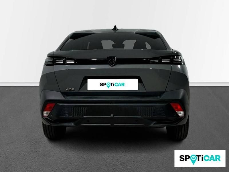 Usado Peugeot 408 Allure 136 CV (100 kW) 2024 Gris Berlina