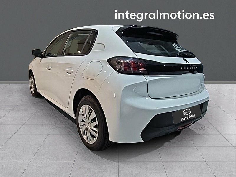 Usado Peugeot 208 Active 102 CV (75 kW) 2022 Blanco Utilitario