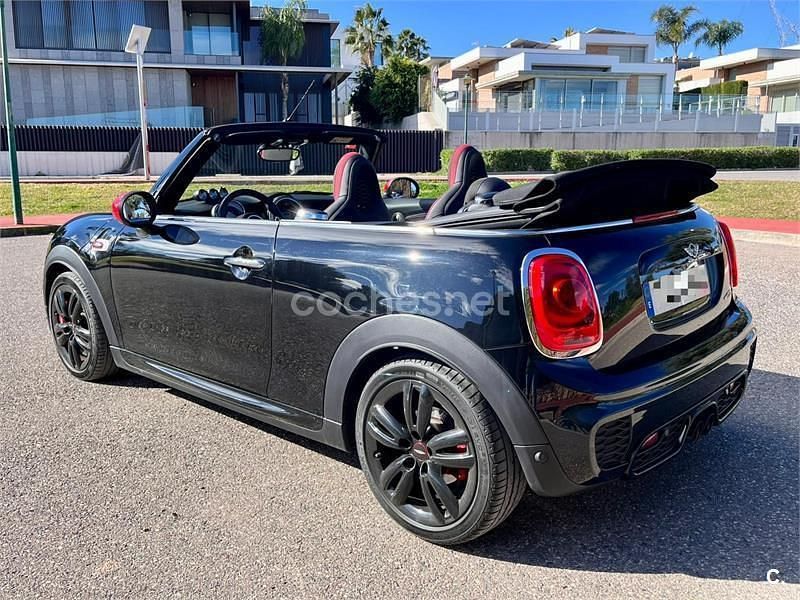Usado Mini John Cooper Works Cabriolet 211 CV (155 kW) 2016 Negro Descapotable