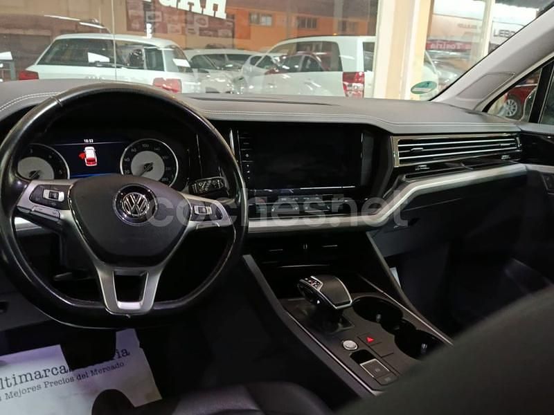 Usado VW Touareg Individual 231 CV (169 kW) 2020 Negro SUV