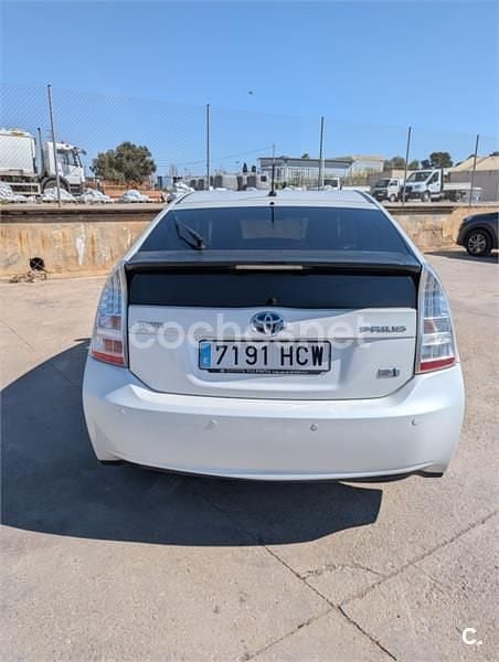 Usado Toyota Prius Advance 136 CV (100 kW) 2011 Blanco Berlina