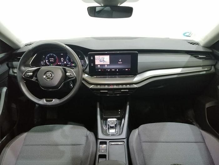 Nuevo Skoda Octavia Ambition 131 CV (96 kW) 2025 Blanco