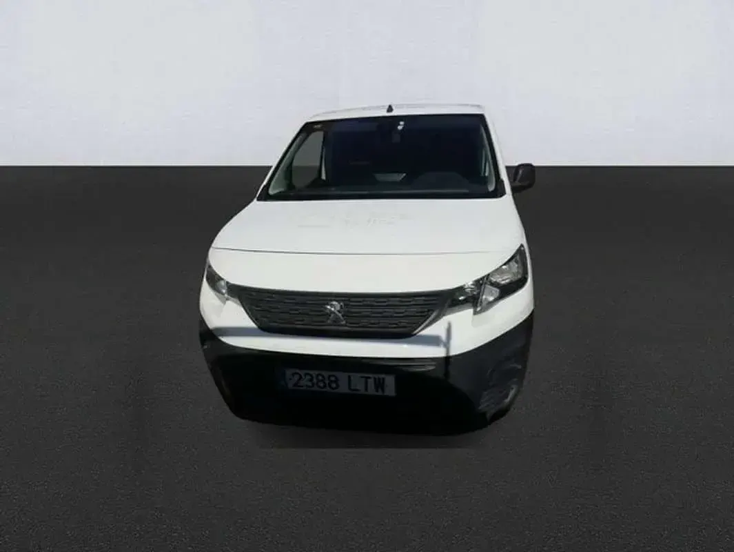 Usado Peugeot Partner Premium 98 CV (72 kW) 2021 Blanco Monovolumen