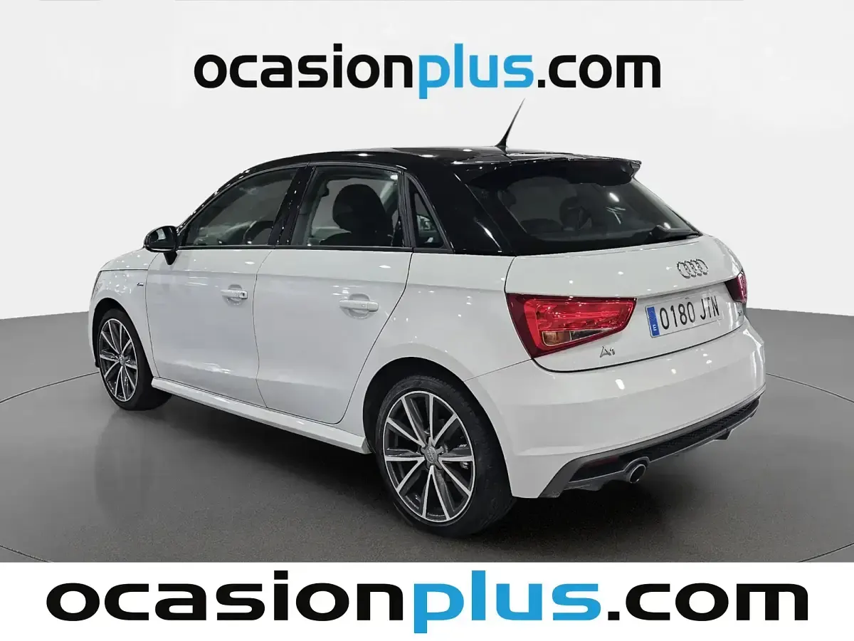 Usado Audi A1 S-Line 116 CV (85 kW) 2016 Blanco Utilitario