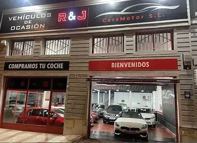 Occasion VW Golf VII Advance 122 ch (89 kW) 2014 Rouge Citadine