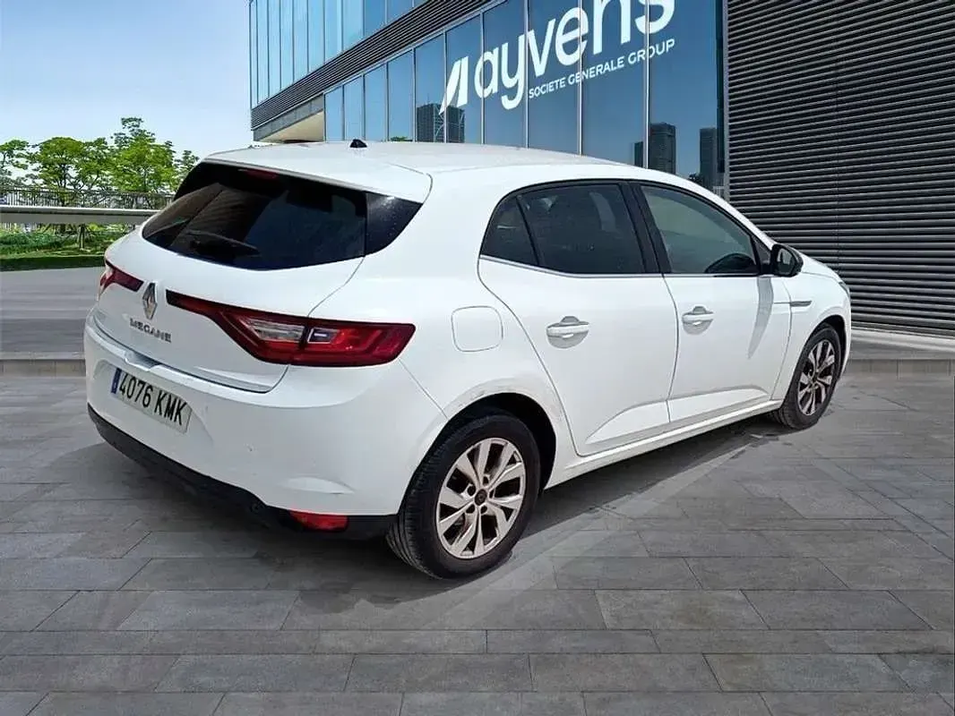 Usado Renault Mégane IV 90 CV (66 kW) 2018 Blanco Utilitario