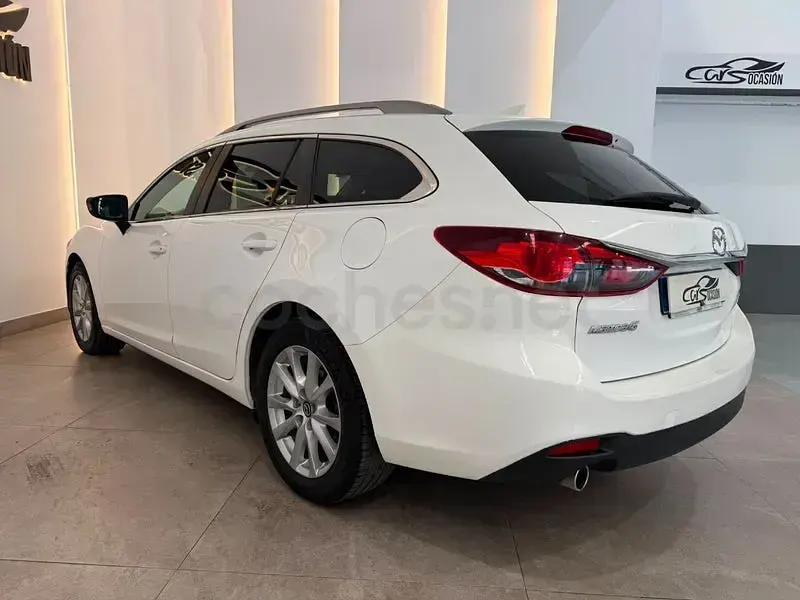 Usado Mazda 6 Style 150 CV (110 kW) 2016 Blanco Familiar