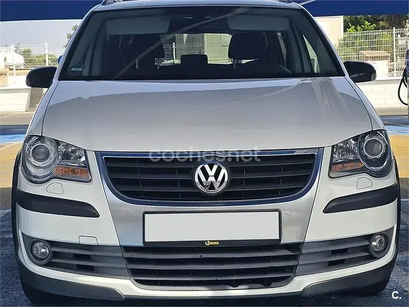 Usado VW Touran Sport 140 CV (102 kW) 2008 Blanco Monovolumen