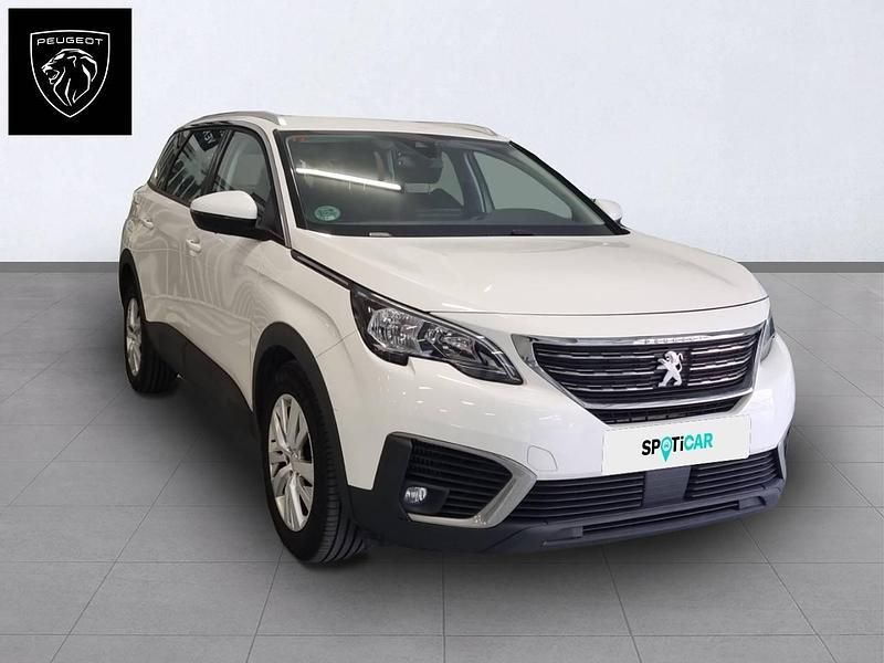 Usado Peugeot 5008 Active 130 CV (95 kW) 2017 Blanco SUV