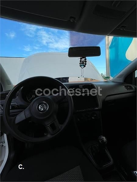 Usado VW Polo Advance 60 CV (44 kW) 2013 Blanco Utilitario
