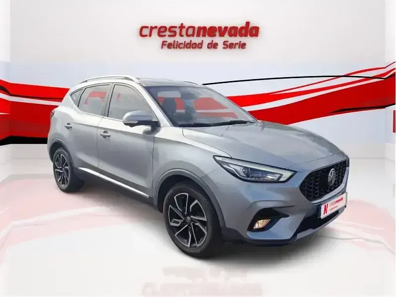 Usado MG ZS Luxury 111 CV (81 kW) 2022 Gris SUV