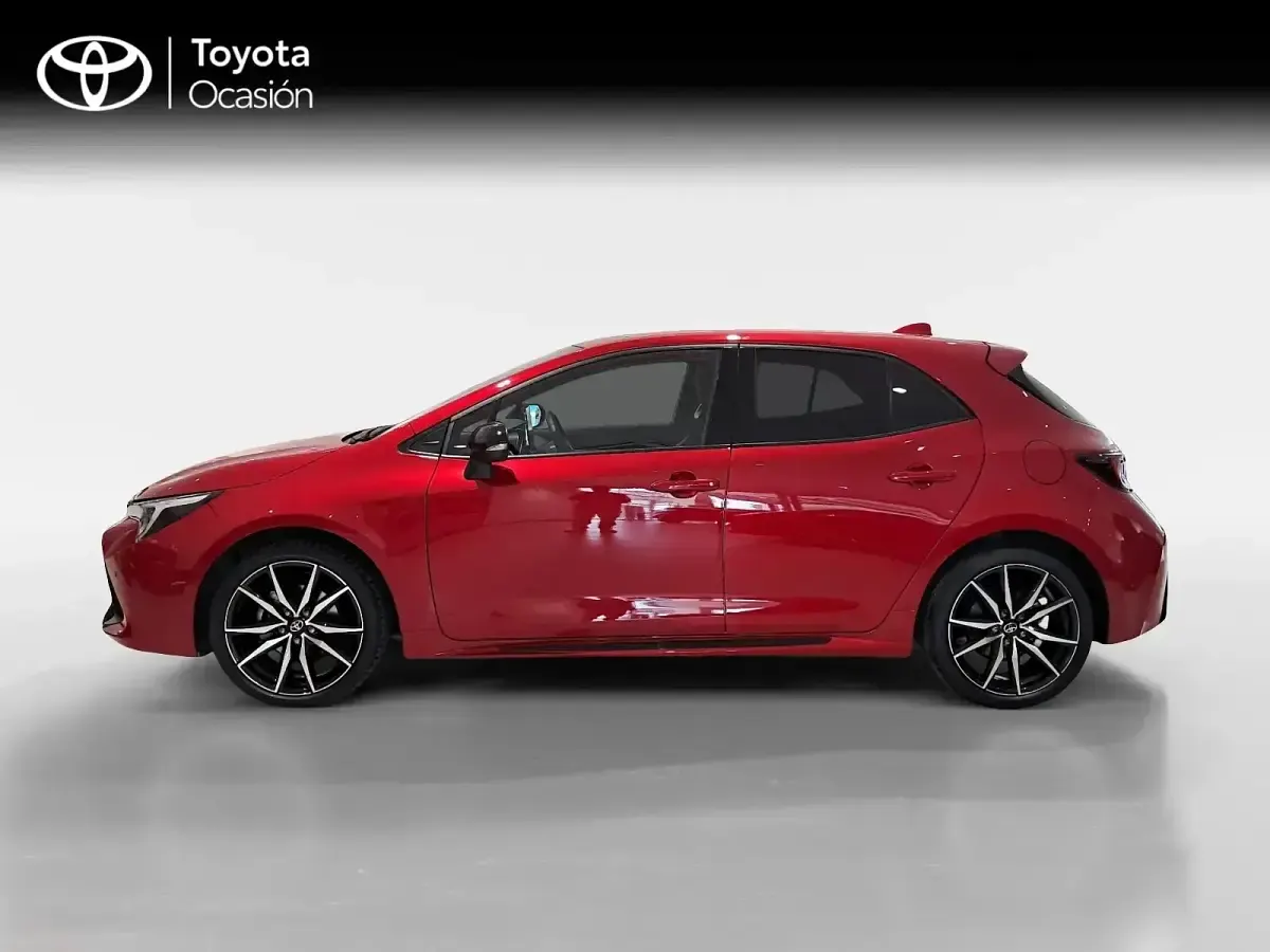 Usado Toyota Corolla Hybrid Sport 72 CV (52 kW) 2025 Rojo Berlina