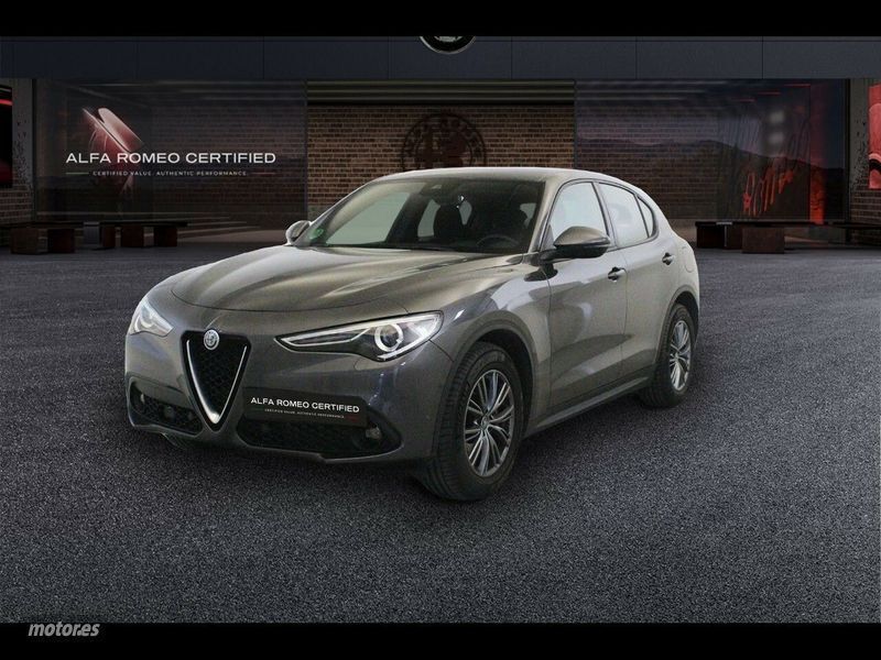 Gris Usado 2022 Alfa Romeo Stelvio Super SUV | 29.900 € (Precio justo) - Imagen 1/4
