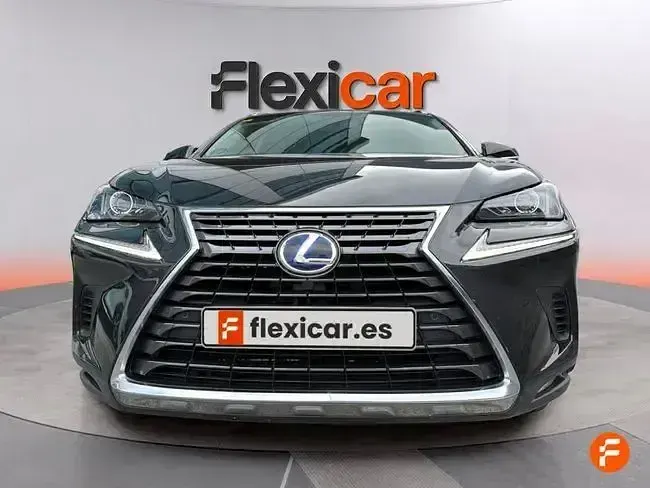 Usado Lexus NX300h Business Edition 197 CV (144 kW) 2018 Negro SUV