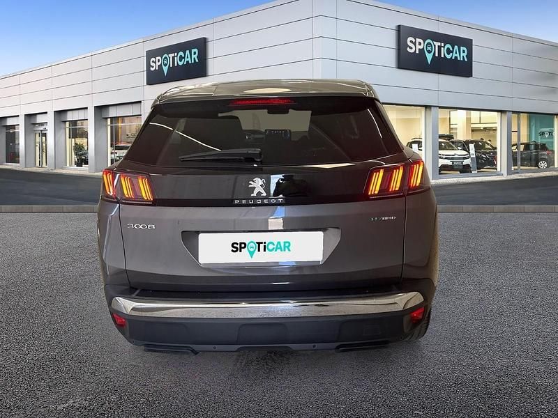 Usado Peugeot 3008 Allure 180 CV (132 kW) 2024 Gris SUV