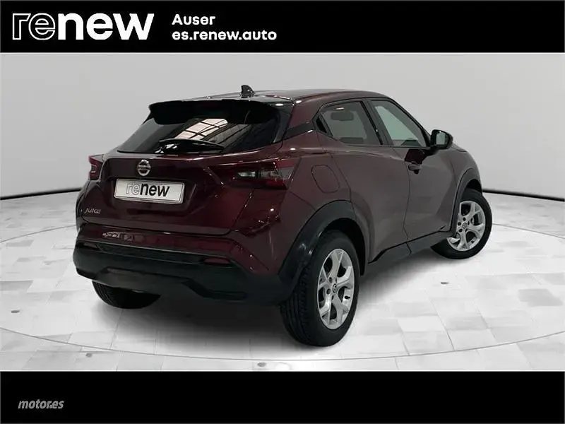 Usado Nissan Juke N-Connecta 114 CV (83 kW) 2021 Violeta SUV
