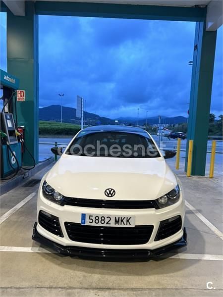 Blanco Usado 2010 VW Scirocco Coupe | 12.200 € (Precio justo) - Imagen 1/4
