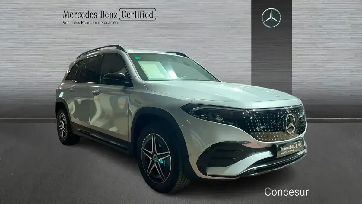 Używany Mercedes EQB300 167 kW (228 KM) 2025 Szary SUV