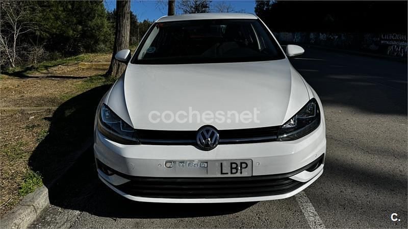 Usado VW Golf VII Advance 115 CV (84 kW) 2019 Blanco Berlina