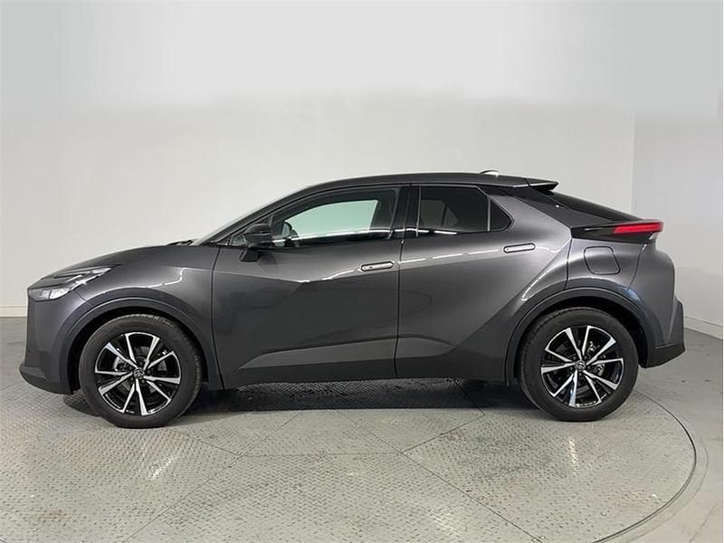 Usado Toyota C-HR Advance 140 CV (102 kW) 2024 Blanco classic SUV