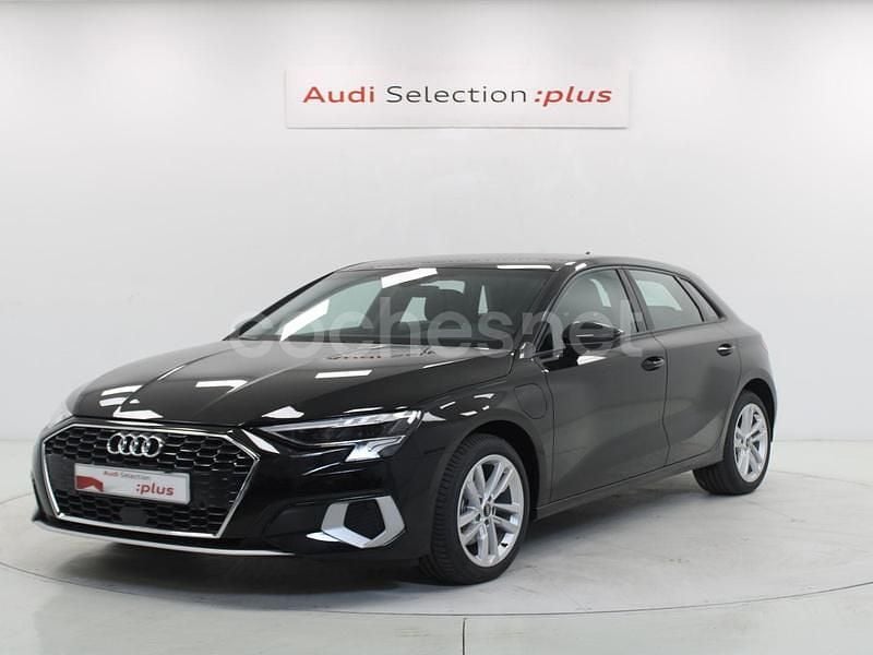 Negro Usado 2024 Audi A3 Advanced Plus Berlina | 35.700 € (Super precio) - Imagen 1/4