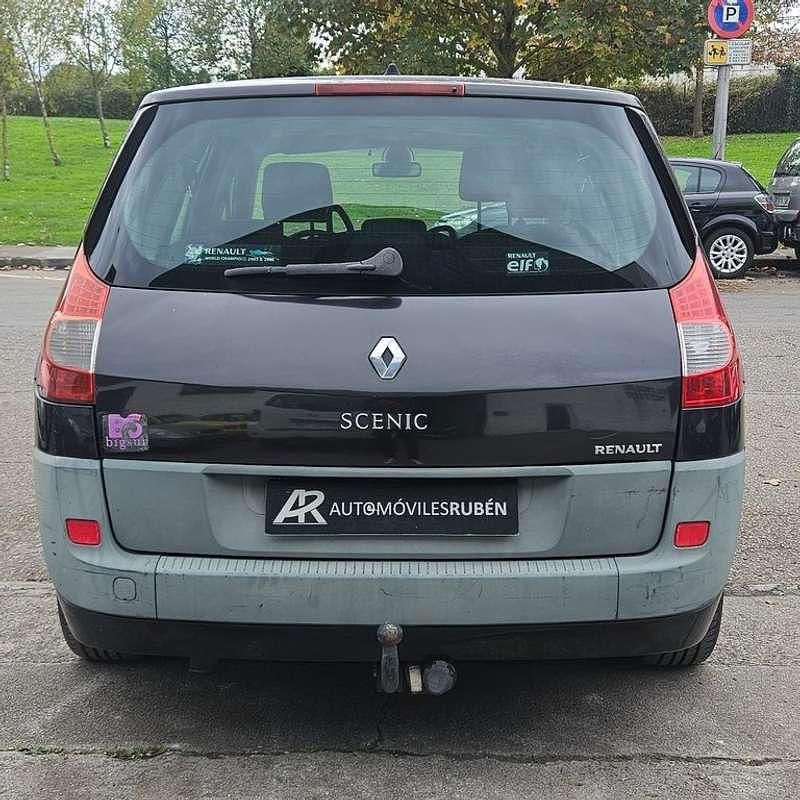 Usado Renault Scénic II Dynamique 129 CV (94 kW) 2007 Negro Monovolumen