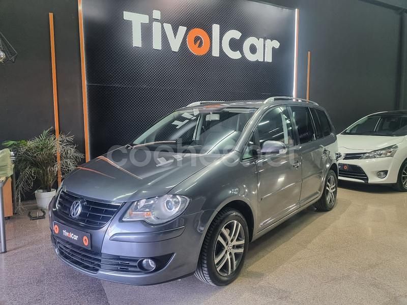 Gris / plata Usado 2007 VW Touran Edition Monovolumen | 7990 € (Precio justo) - Imagen 1/4