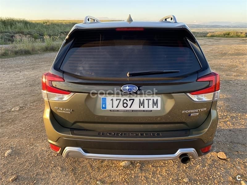 Usado Subaru Forester Sport 150 CV (110 kW) 2024 Verde SUV