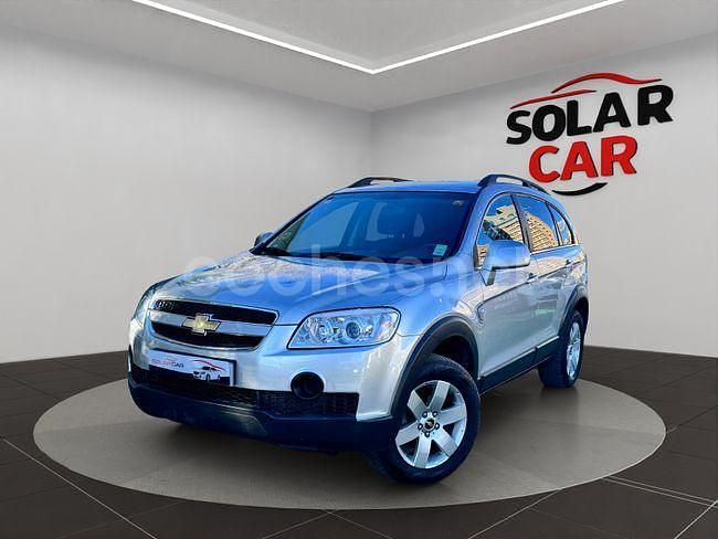 Gris / plata Usado 2009 Chevrolet Captiva LS SUV | 5900 € (Super precio) - Imagen 1/4