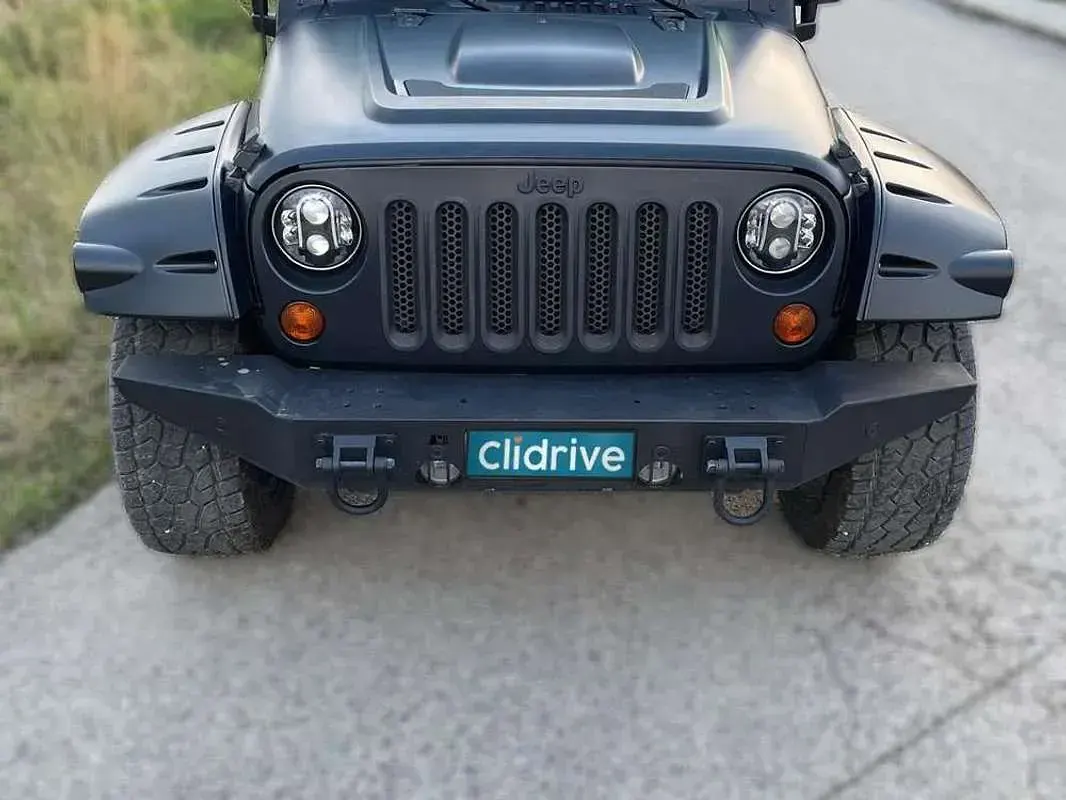 Usado Jeep Wrangler Rubicon 284 CV (208 kW) 2012 Negro SUV