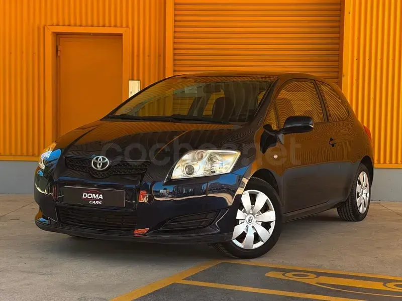 Usado Toyota Auris 97 CV (71 kW) 2008 Azul Utilitario